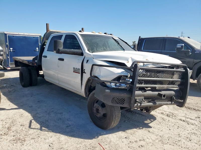 3C63RRGL9GG137779 - 2016 RAM 3500 ST Weiß Foto 4