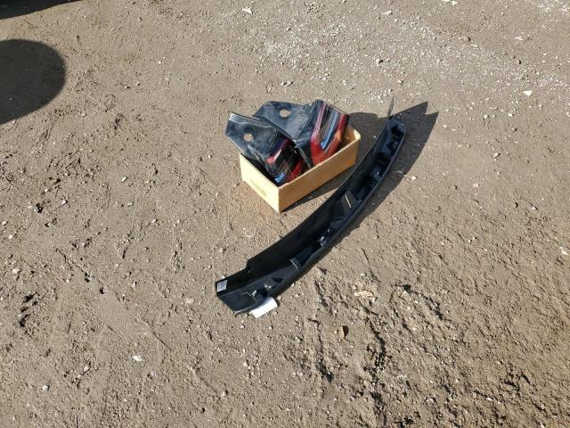 5YJ3E1EA7KF487661 - 2019 TESLA MODEL 3 白色 照片 12