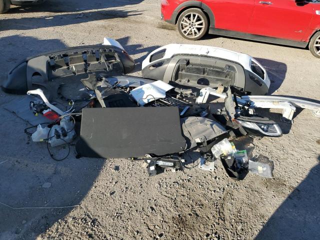 SALVR2RX1KH345414 - 2019 LAND ROVER RANGE ROVE HSE WHITE photo 13