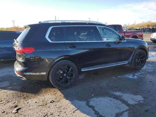 5UXCX4C55KLS36750 - 2019 BMW X7 XDRIVE50I BLACK photo 3