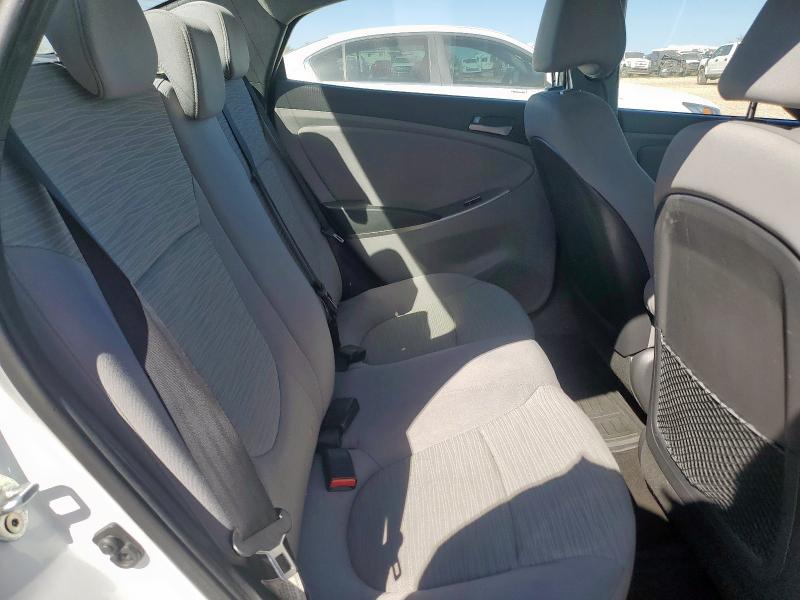 KMHCT4AE3HU172304 - 2017 HYUNDAI ACCENT SE WHITE photo 10