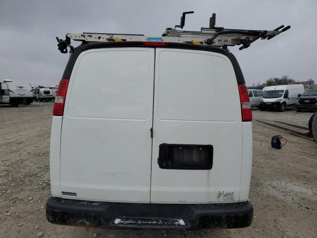 1GCWGAFF0H1325647 - 2017 CHEVROLET EXPRESS G2 WHITE photo 6