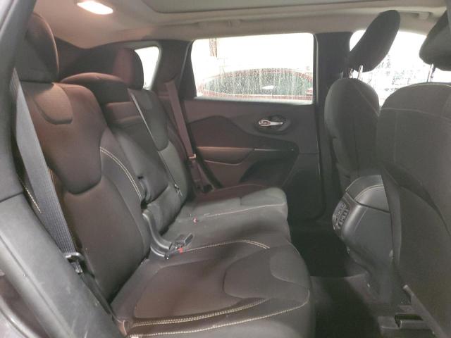 1C4PJMCS2GW361687 - 2016 JEEP CHEROKEE LATITUDE 灰色 照片 11