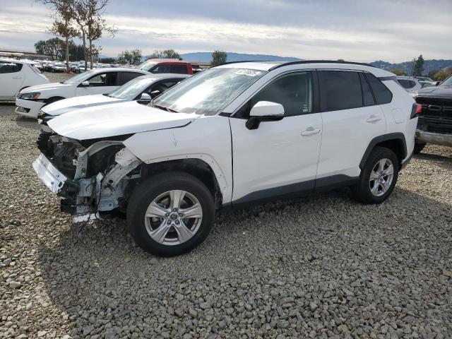 2019 TOYOTA RAV4 XLE, 