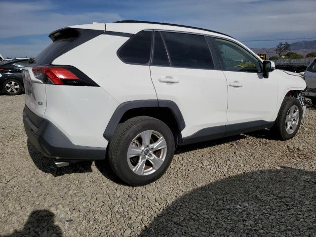 JTMW1RFV3KD031348 - 2019 TOYOTA RAV4 XLE Ақ фото 3