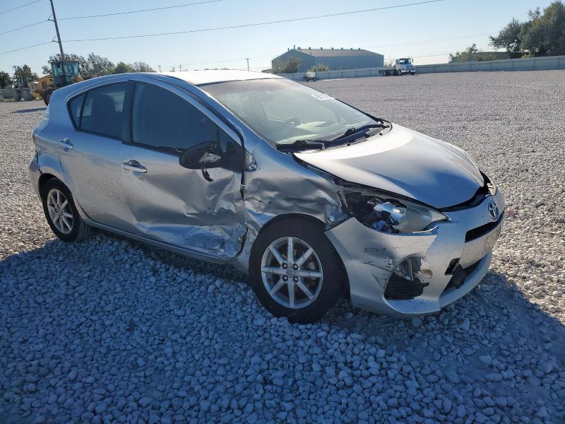 JTDKDTB30C1020723 - 2012 TOYOTA PRIUS C SILVER photo 4