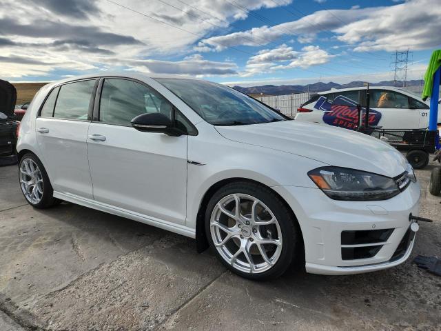 WVWLF7AU3GW280686 - 2016 VOLKSWAGEN GOLF R WHITE photo 4