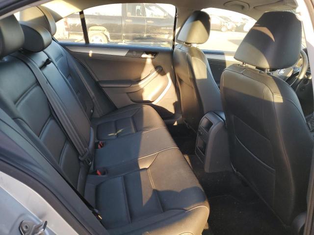 3VWLA7AJXFM331455 - 2015 VOLKSWAGEN JETTA TDI SILVER photo 10