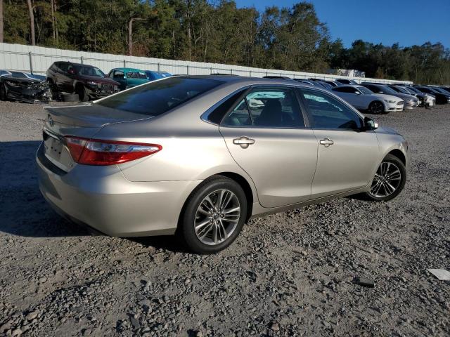 4T1BF1FK1HU338738 - 2017 TOYOTA CAMRY LE GOLD photo 3