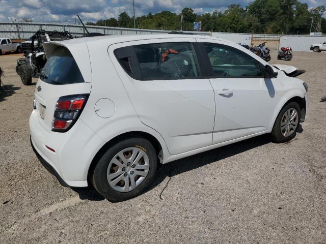 1G1JG6SB1K4139334 - 2019 CHEVROLET SONIC WHITE photo 3