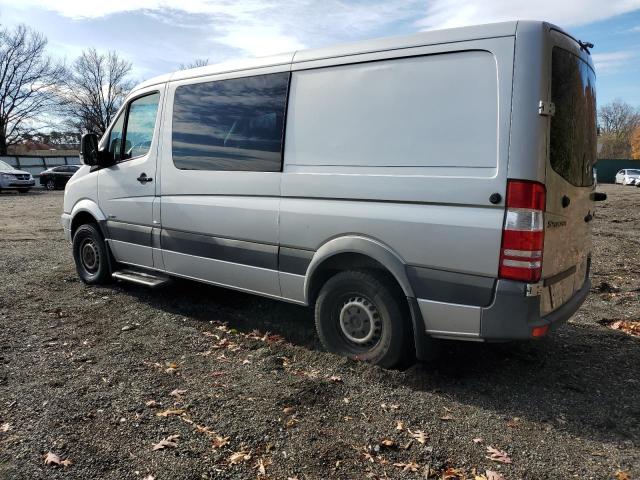 WD4PE7CD9D5796091 - 2013 MERCEDES-BENZ SPRINTER 2500 SILVER photo 2