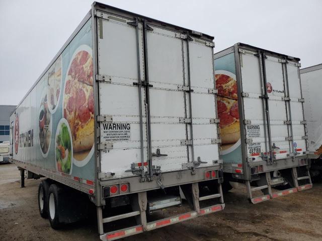 1UYVS2480FU407413 - 2015 UTILITY VS2RA WHITE photo 3