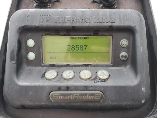 1UYVS2480FU407413 - 2015 UTILITY VS2RA WHITE photo 8