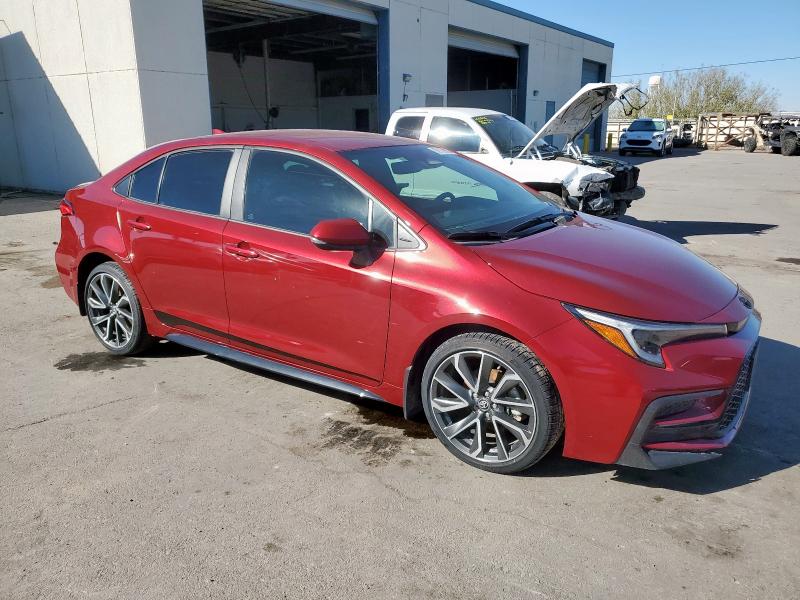 5YFS4MCE4PP158269 - 2023 TOYOTA COROLLA SE Каштановый фото 4