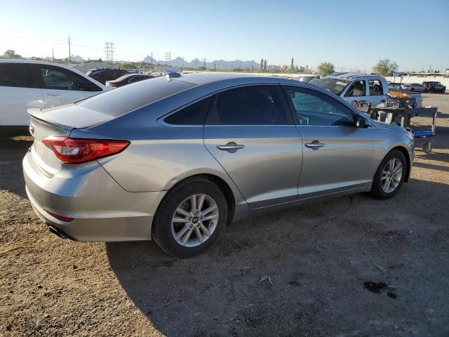 5NPE24AFXGH348332 - 2016 HYUNDAI SONATA SE SILVER photo 3