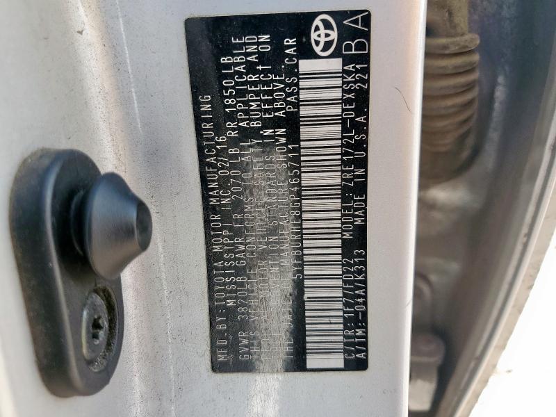 5YFBURHE8GP465711 - 2016 TOYOTA COROLLA L SILVER photo 12