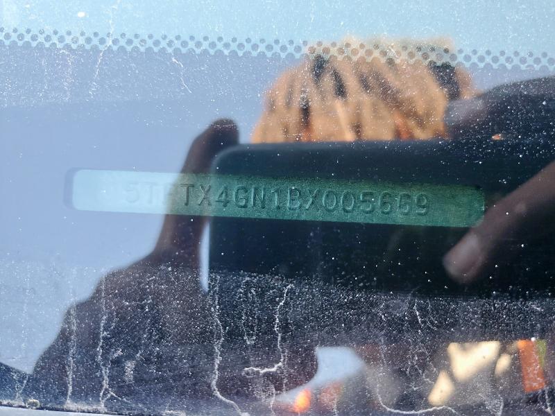 5TFTX4GN1BX005669 - 2011 TOYOTA TACOMA PRERUNNER ACCESS CAB GRAY photo 13