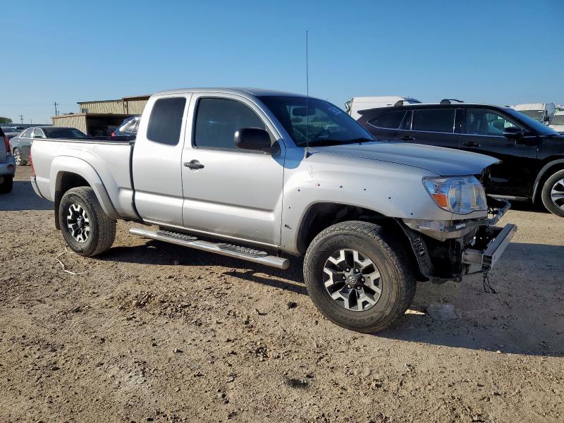 5TFTX4GN1BX005669 - 2011 TOYOTA TACOMA PRERUNNER ACCESS CAB GRAY photo 4
