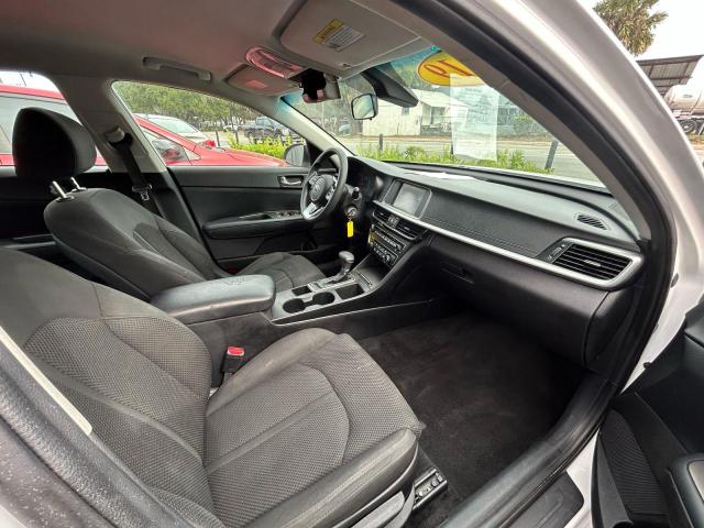 5XXGT4L35KG358523 - 2019 KIA OPTIMA LX Blanco foto 5