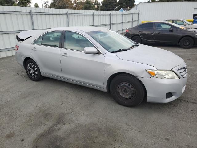 4T1BF3EK8BU212820 - 2011 TOYOTA CAMRY BASE Gümüş foto 4