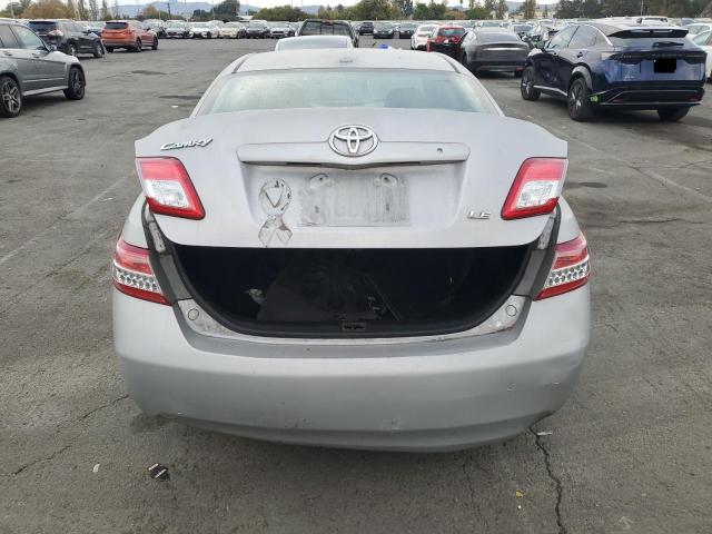 4T1BF3EK8BU212820 - 2011 TOYOTA CAMRY BASE Gümüş foto 6