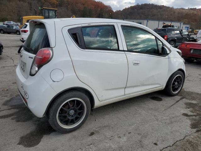 KL8CD6S90EC472360 - 2014 CHEVROLET SPARK 1LT WHITE photo 3