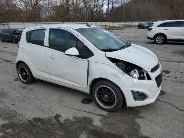 KL8CD6S90EC472360 - 2014 CHEVROLET SPARK 1LT WHITE photo 4