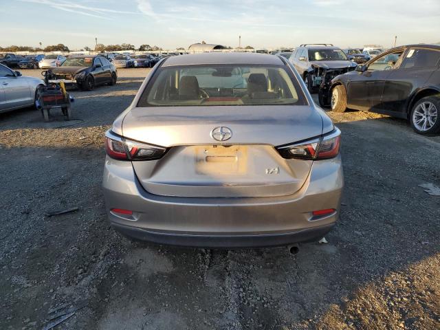 3MYDLBZV5GY136399 - 2016 TOYOTA SCION IA GRAY photo 6
