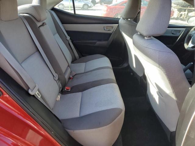 5YFBURHE3JP821408 - 2018 TOYOTA COROLLA LE L RED photo 10