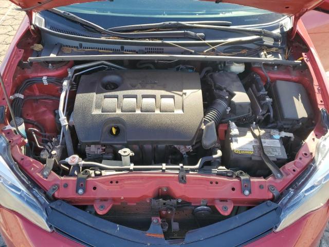 5YFBURHE3JP821408 - 2018 TOYOTA COROLLA LE L RED photo 11