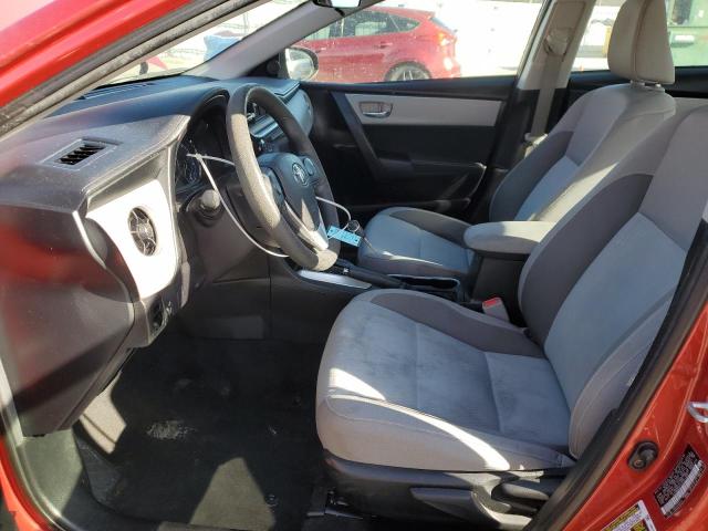 5YFBURHE3JP821408 - 2018 TOYOTA COROLLA LE L RED photo 7