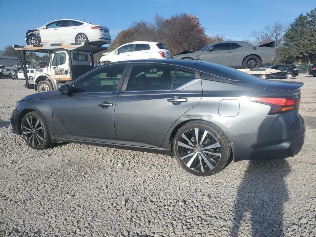 1N4BL4CV3KC190916 - 2019 NISSAN ALTIMA SR Szary zdjęcie 2