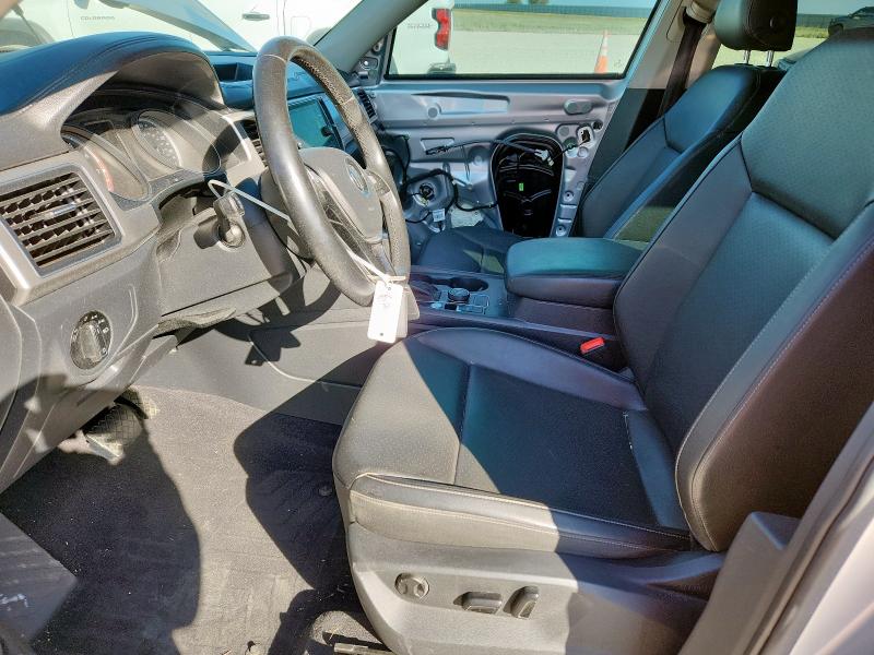 1V2KR2CA4JC566286 - 2018 VOLKSWAGEN ATLAS SE Silber Foto 7