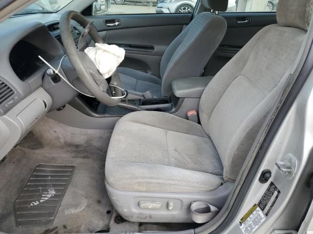 4T1BF32K15U100336 - 2005 TOYOTA CAMRY LE SILVER photo 7