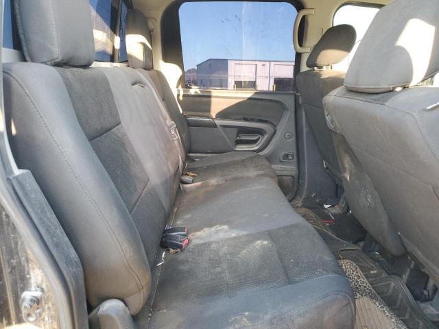 1N6AA0EJ3FN515067 - 2015 NISSAN TITAN S BLACK photo 10