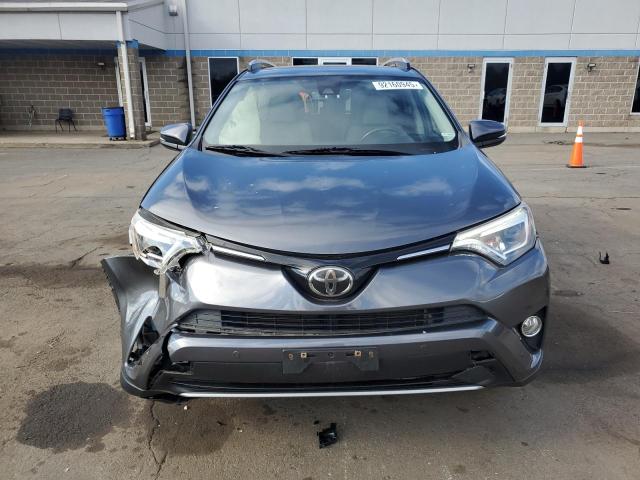 JTMDFREV5HD214723 - 2017 TOYOTA RAV4 LIMITED 灰色 照片 5