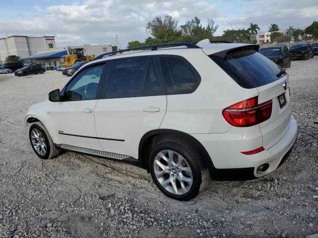 5UXZV4C55CL890178 - 2012 BMW X5 XDRIVE35I 白色 照片 2