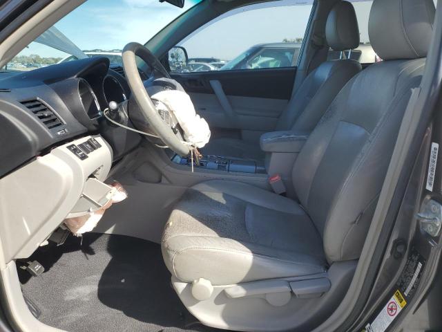 5TDZK3EH8DS095203 - 2013 TOYOTA HIGHLANDER BASE Մոխրագույն լուսանկար 7