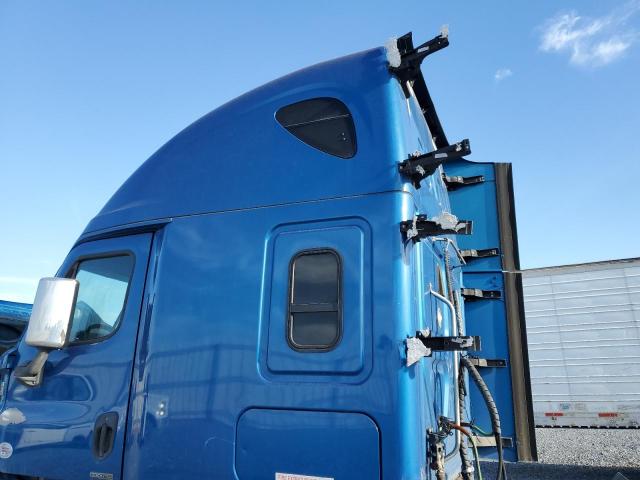 3AKJGLDR4HSHR5137 - 2017 FREIGHTLINER CASCADIA 1 ლურჯი ფოტო 9