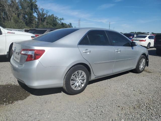 4T1BF1FK3CU033766 - 2012 TOYOTA CAMRY BASE SILVER photo 3