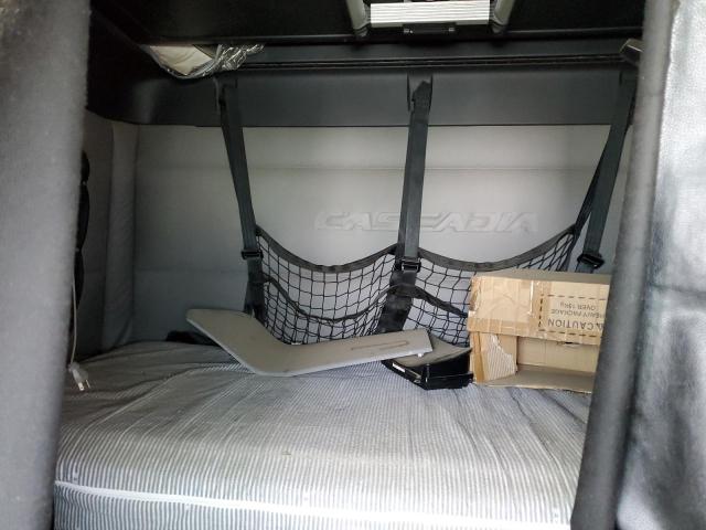 3AKJHHDR7KSKC5370 - 2019 FREIGHTLINER CASCADIA 1 Белый фото 6