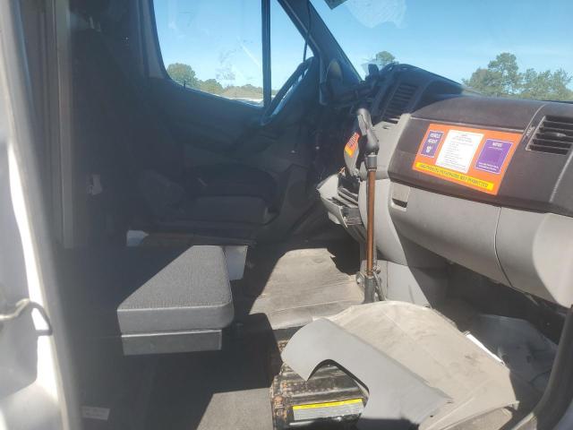 WD3PE8DE5E5900725 - 2014 MERCEDES-BENZ SPRINTER 2500 თეთრი ფოტო 11