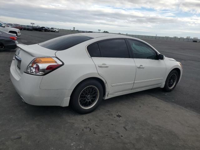 1N4AL2AP2CN550445 - 2012 NISSAN ALTIMA BASE WHITE photo 3