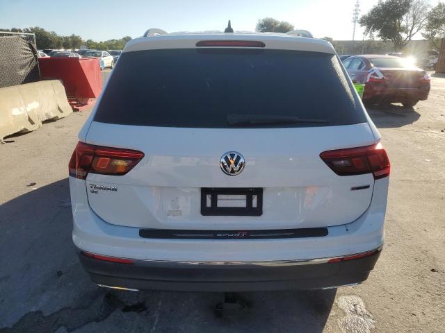 3VV2B7AX6LM077904 - 2020 VOLKSWAGEN TIGUAN SE Biały zdjęcie 6
