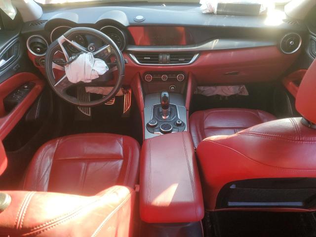 ZASFAKPN2J7B79663 - 2018 ALFA ROMEO STELVIO SPORT RED photo 8