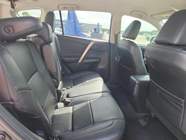 JTMZFREVXJJ741007 - 2018 TOYOTA RAV4 LE GRAY photo 11