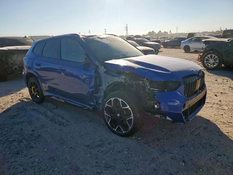 WBX13EF05S5169181 - 2025 BMW X1 M35I BLUE photo 4