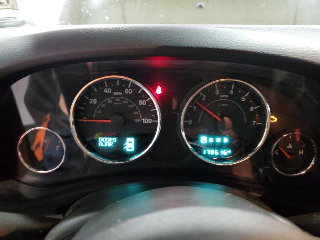 1C4BJWDG8FL652212 - 2015 JEEP WRANGLER U SPORT GREEN photo 9