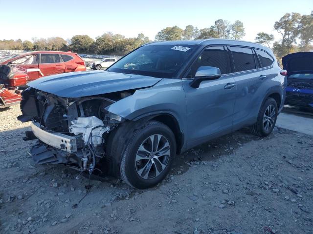 2021 TOYOTA HIGHLANDER XLE, 