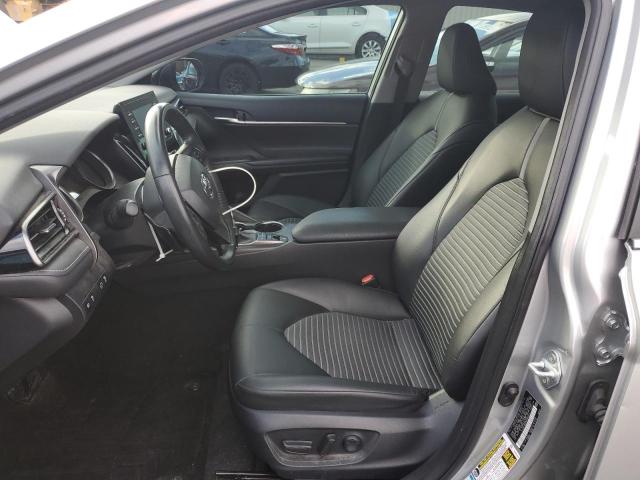 4T1G11BK9NU068681 - 2022 TOYOTA CAMRY SE SILVER photo 7